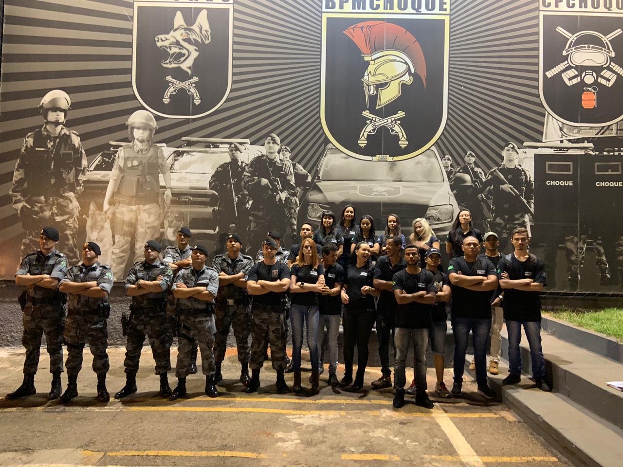 Alunos do curso Tecnólogo em Segurança Pública visitam Batalhão de ...