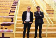 André Esteves e Roberto Sallouti em frente ao Inteli.