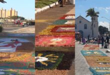 Fiéis reunidos confeccionando tapetes de Corpus Christi em Goiás.