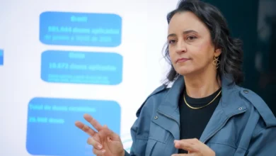 Investigação em Goiás sobre complicação após vacina contra a dengue.