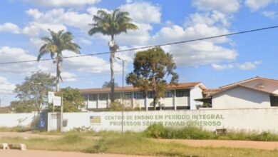 Fachada do Colégio Estadual Professor Sérgio Fayad Generoso em Formosa.