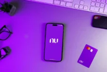 Tela de aplicativo do Nubank exibindo opções financeiras.