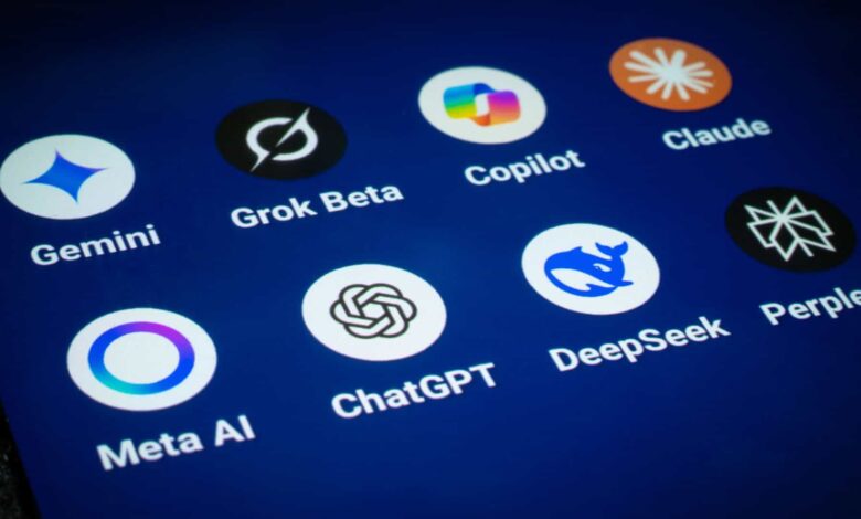 Usuário interagindo com um dispositivo de inteligência artificial