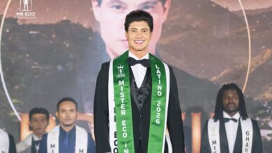 Fleniker Gomes com a faixa de Mister Eco International Latino 2026.