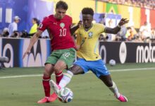 Vini Jr. comemorando gol pelo Brasil contra Marrocos na Copa do Mundo 2026.
