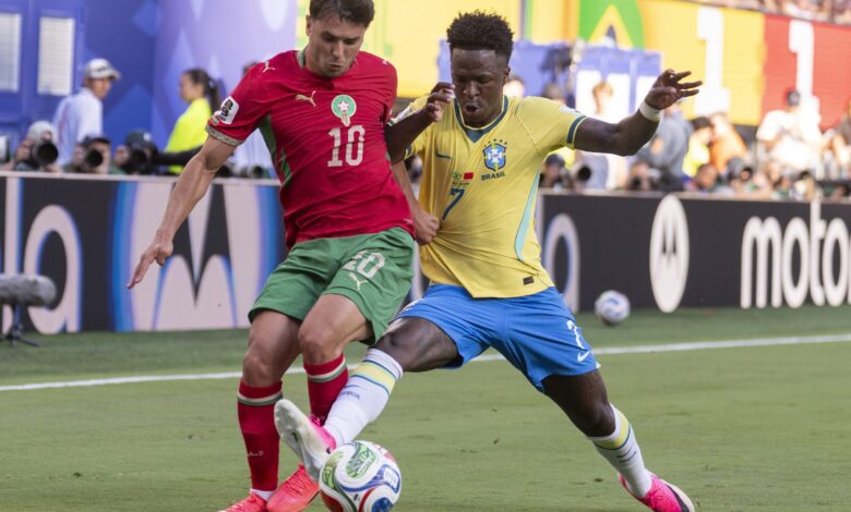 Vini Jr. comemorando gol pelo Brasil contra Marrocos na Copa do Mundo 2026.