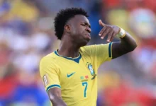 Jogadores da Seleção Brasileira em campo durante a Copa do Mundo de 2026.
