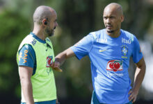 Técnico Carlo Ancelotti durante treino da seleção brasileira.