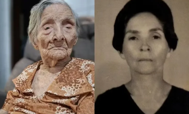 Beatriz Ferreira Duarte comemora 115 anos ao lado de familiares.