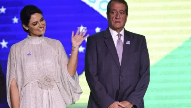 Valdemar Costa Neto e Michelle Bolsonaro em evento do PL Mulher.
