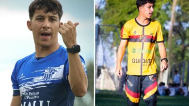 Treinador de futebol em campo, em momento de treino.