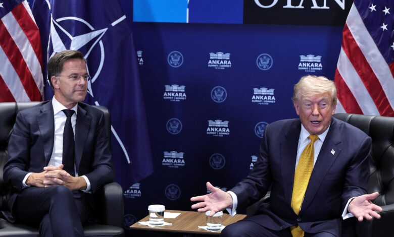 Donald Trump durante coletiva de imprensa na Turquia.