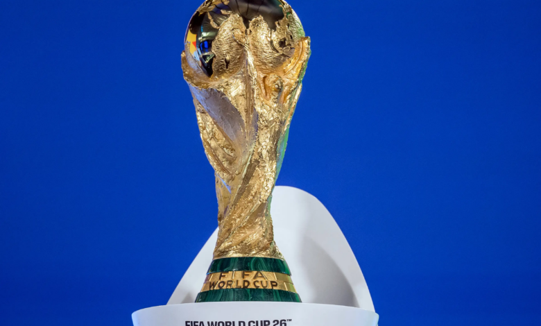 Imagem da taça da Copa do Mundo de 2026.