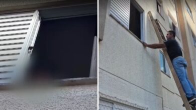 Apartamento em Goiânia onde menino foi encontrado trancado, com roupas e lixo espalhados.