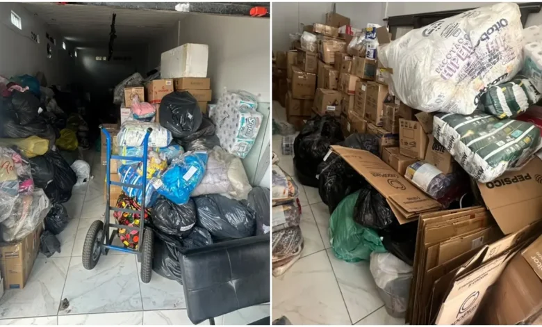 Carlos Coraspe, empresário venezuelano em Goiânia, em frente a doações arrecadadas.