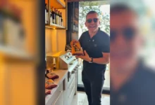 Empresário Leandro Batista Nóbrega durante gravação de vídeo sobre denúncia.