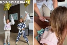 As filhas de Virginia Fonseca e Zé Felipe, Maria Alice e Maria Flor, comemorando alta hospitalar com balões.