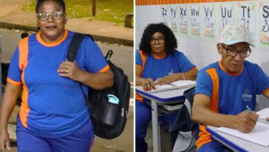 Filha de 51 anos e pais de 74 e 69 anos estudando juntos em sala de aula em Goiânia.