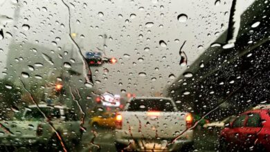 Céu nublado com nuvens escuras em Goiás, indicando previsão de chuva.