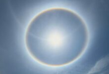 Imagem de um halo solar no céu de Goiás.