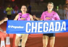 Participantes da Deu Match Run correndo no Parque Areião em Goiânia.
