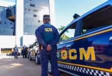 Agentes da Guarda Civil Metropolitana de Goiânia em ação.