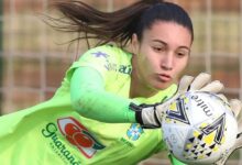 Lorena, goleira do Kansas City Current, em campo.