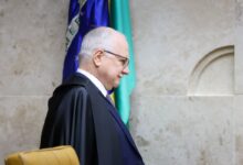 Ministro Edson Fachin em sessão no STF.