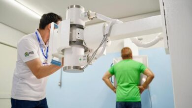 Equipamento de raio-X em unidade de saúde de Goiânia.