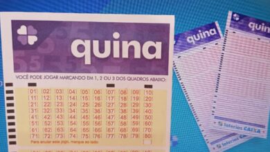Volante de apostas da Quina com números marcados.