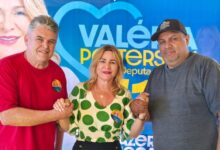 Valéria Pettersen em reunião com organizadores de eventos automotivos em Goiás.