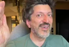 Lito Sousa e seu carro Volvo XC60 T8, que está à venda.