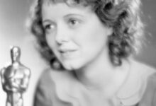 Janet Gaynor, primeira mulher a ganhar um Oscar, em imagem da cerimônia de premiação.