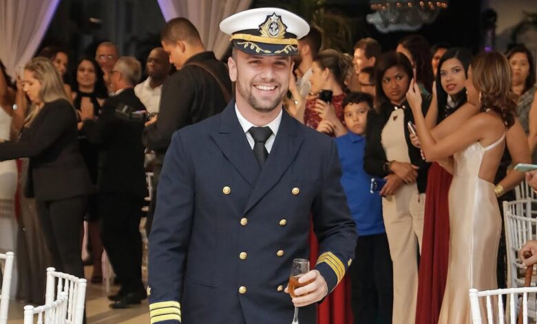 Foto de Iran Peixoto Martins Costa, capitão de navio que morreu em Goiânia.