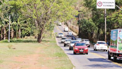 Canteiro de obras de duplicação da Rua da Divisa em Goiânia com área cedida pelo Aeroporto Santa Genoveva.
