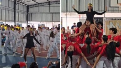 Estudantes em apresentação de dança em homenagem a Marília Mendonça.