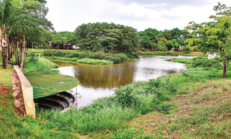 Vista do Parque Carmo Bernardes em Goiânia, local de futuras melhorias.