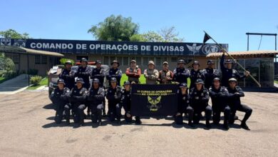 Policiais em treinamento na sede do COD em Goiânia.