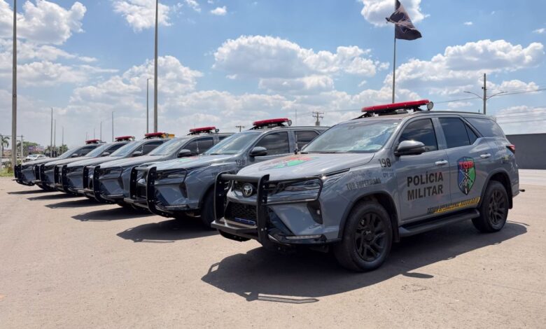 Policiais em operação de segurança pública.