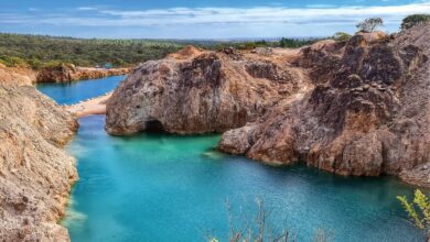 Vista panorâmica de Cristalina com suas paisagens naturais e jazidas de cristais.