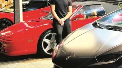 Concessionária de carros de luxo em Goiás.