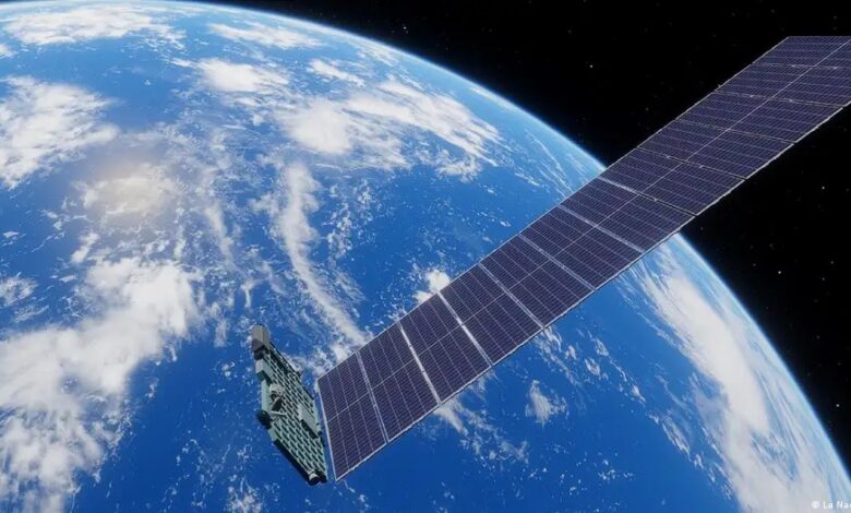 Satélites Starlink no espaço, fornecendo internet em zonas de conflito.