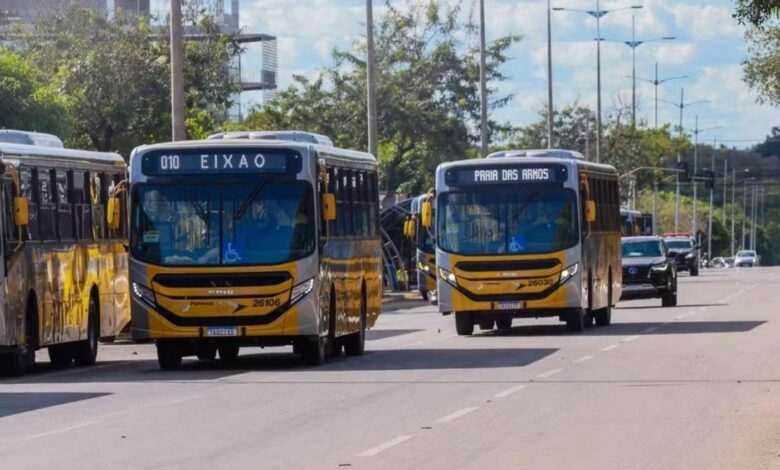 Ônibus de transporte público no Tocantins.