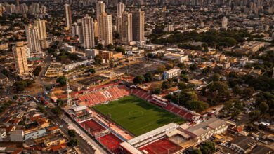 Vista do Estádio Onésio Brasileiro Alvarenga em Goiânia.