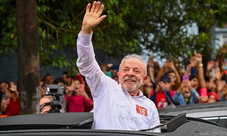 Lula discursa após ser reeleito presidente do Brasil.