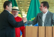 O presidente reeleito Luiz Inácio Lula da Silva durante discurso de vitória.