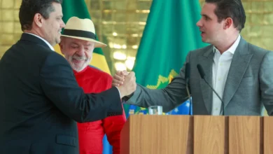 O presidente reeleito Luiz Inácio Lula da Silva durante discurso de vitória.