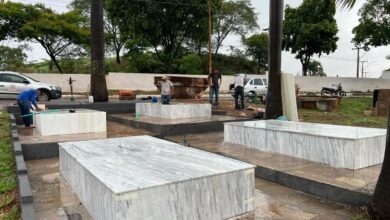 Túmulos das vítimas do Césio-137 em Goiânia recebem reformas.